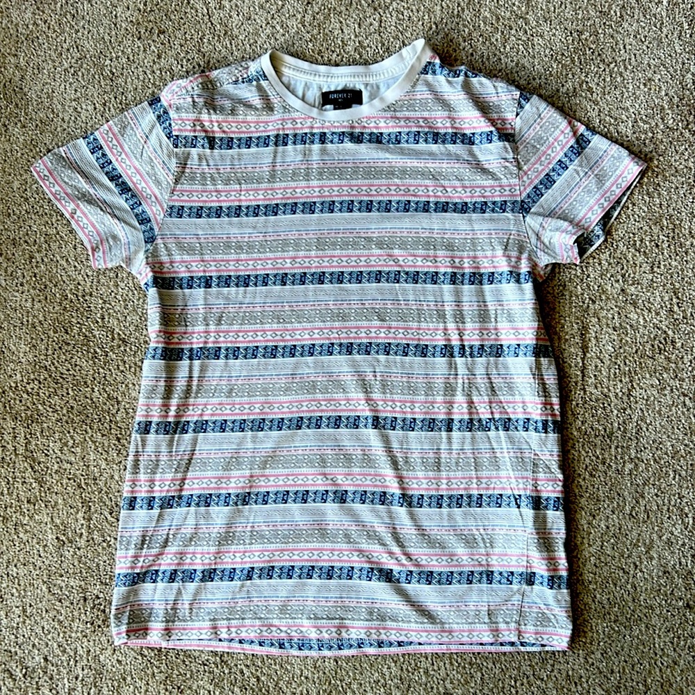 Forever 21 Men’s Graphic T-shirt